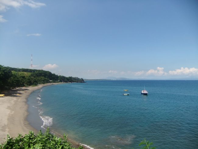 senggigi_beach_view_from_jalan_raya_senggigi