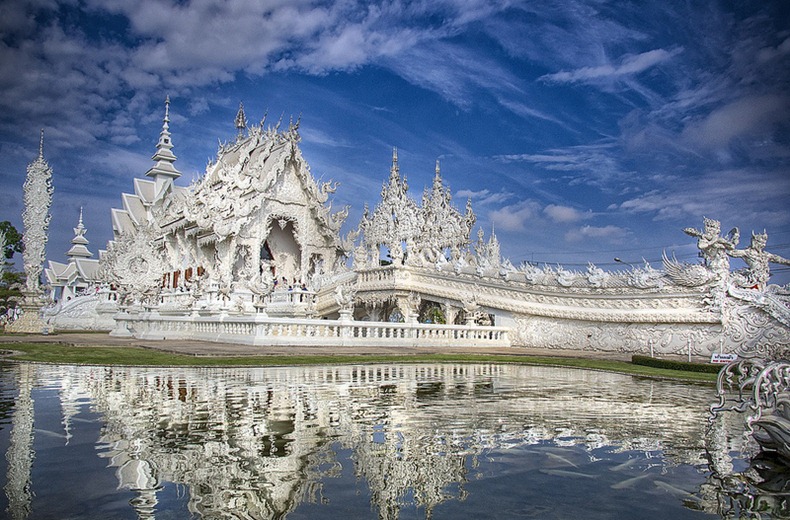 Wat-Rong-Khun-9O (1)