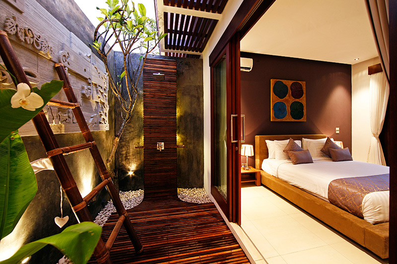 10.-Pool-Villa-Bed