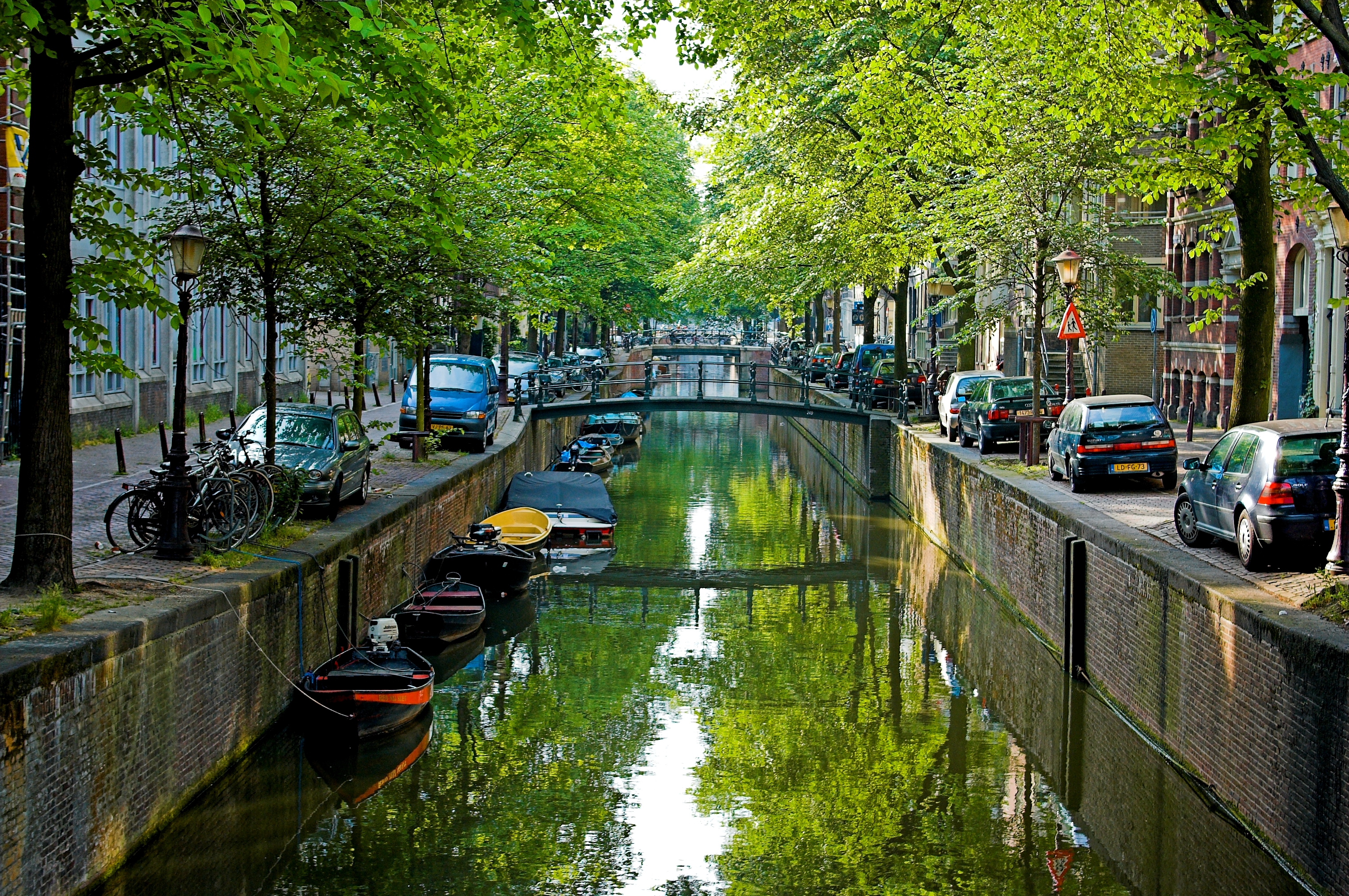 Amsterdam_Canal (1)