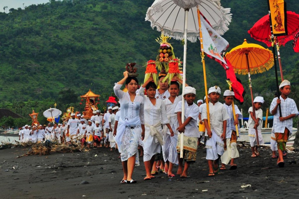 Nyepi-Day-Bali-6-HD-Images-Wallpapers-1024x680