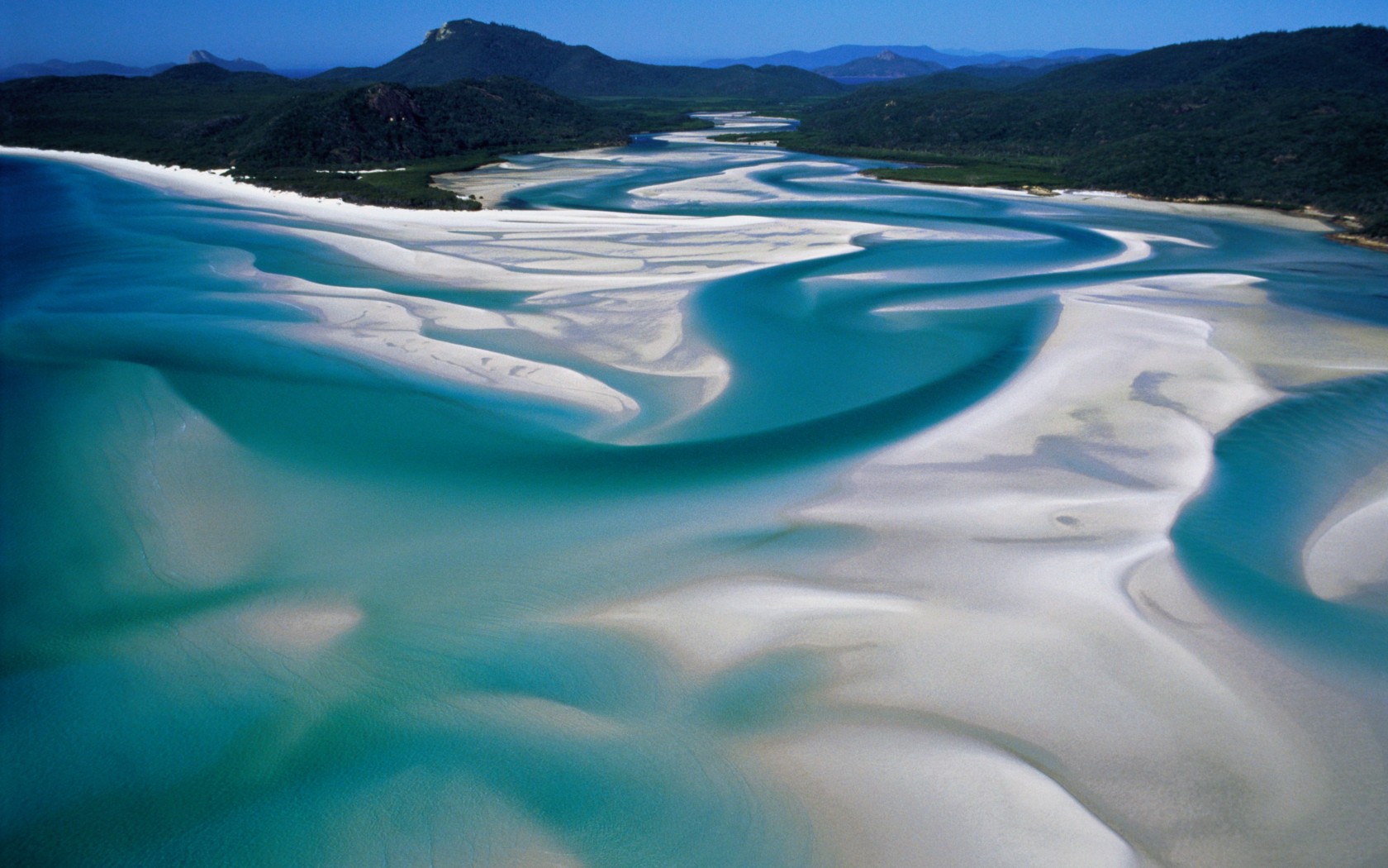 Whitehaven-Beach-Australia-Picture-Wallpaper