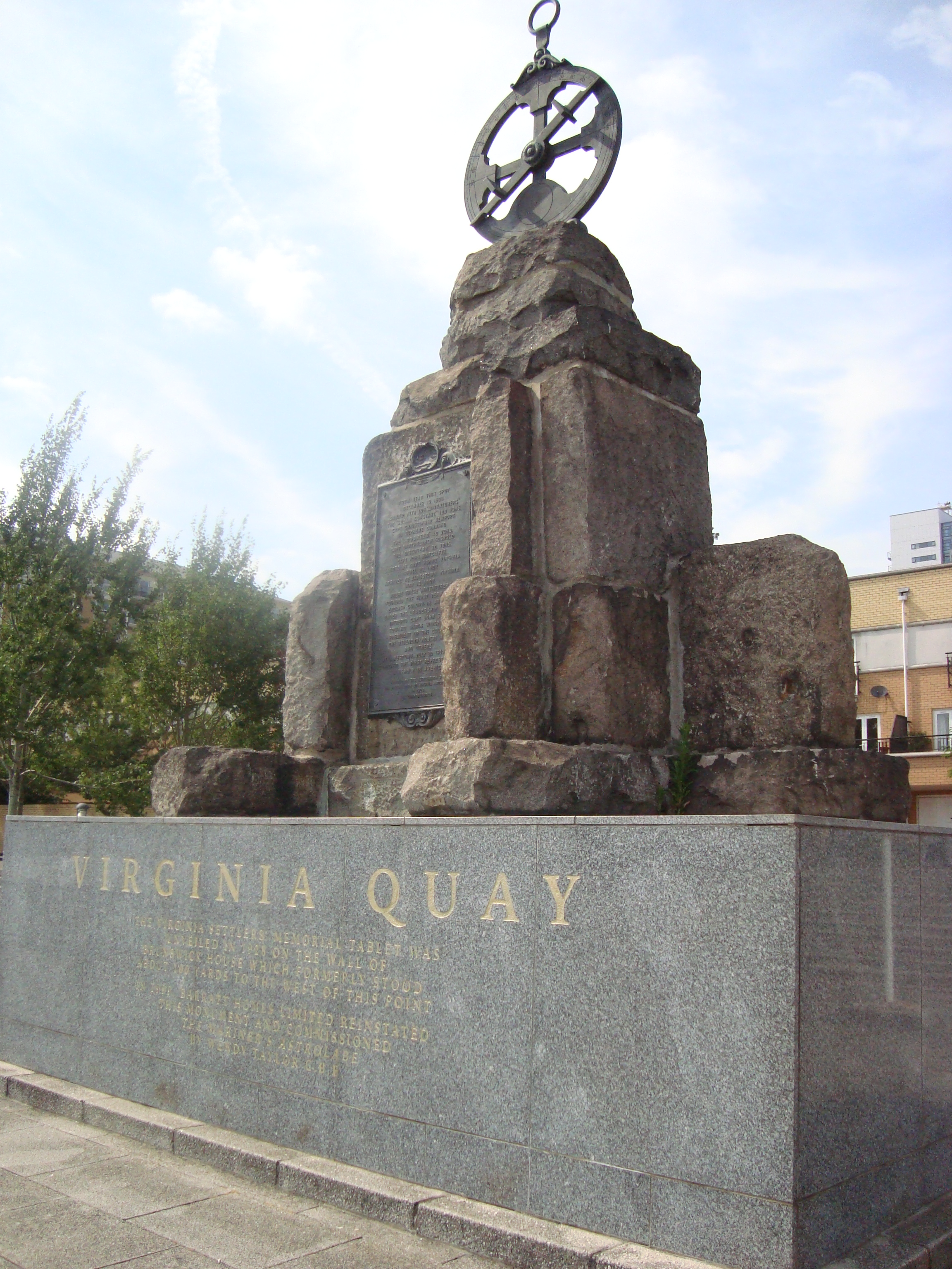Virginia_Quay_Monument