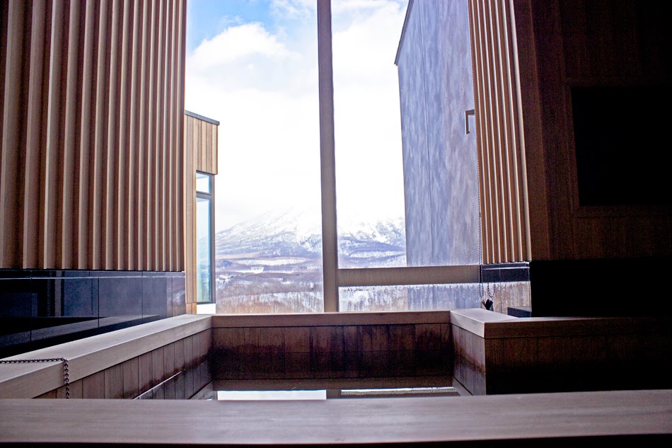 the-luxe-nomad_terrazze-niseko_luxury-ski-chalet_19