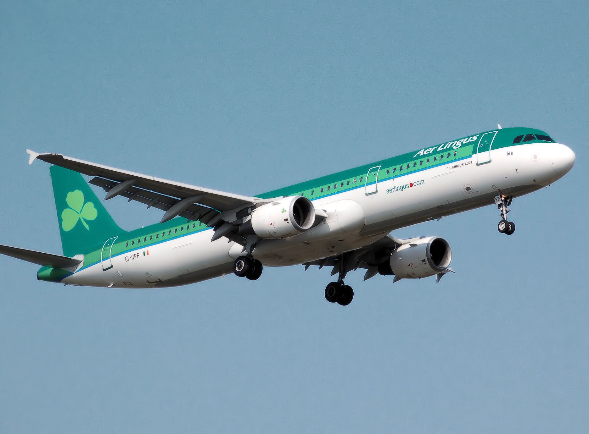 Aer.lingus.a321-200.ei-cpf.arp