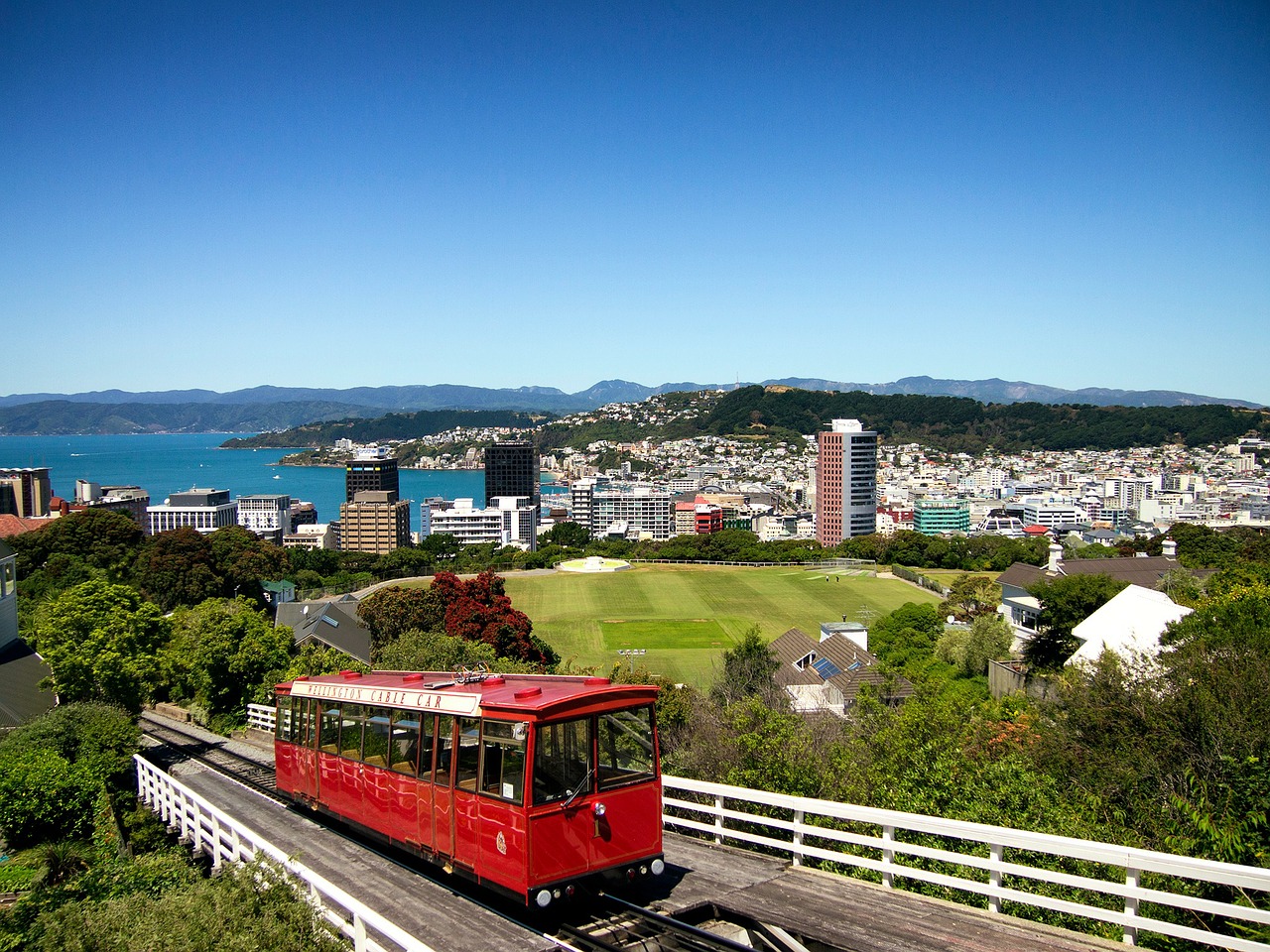 wellington-107935_1280