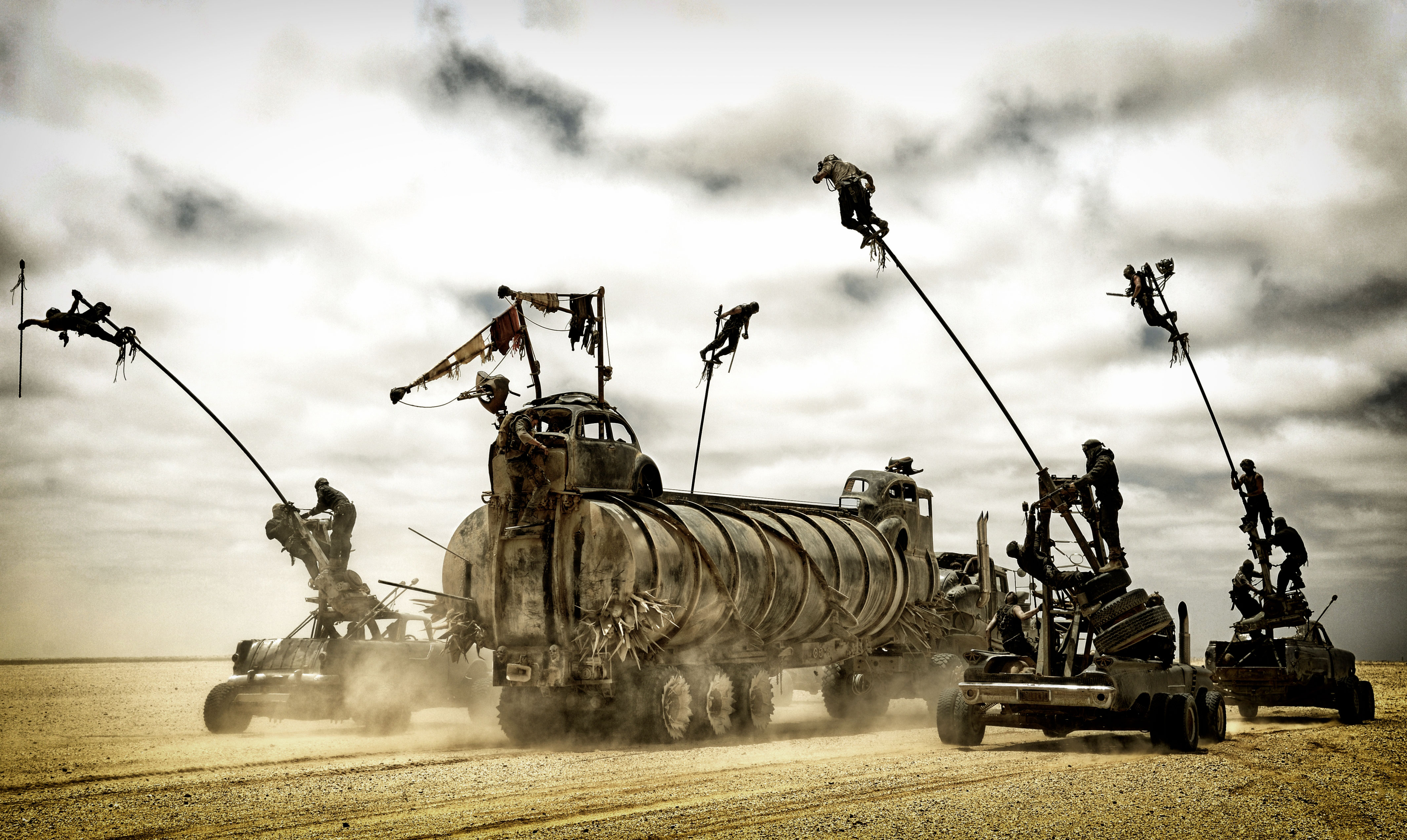 mad-max-fury-road-image-the-war-rig