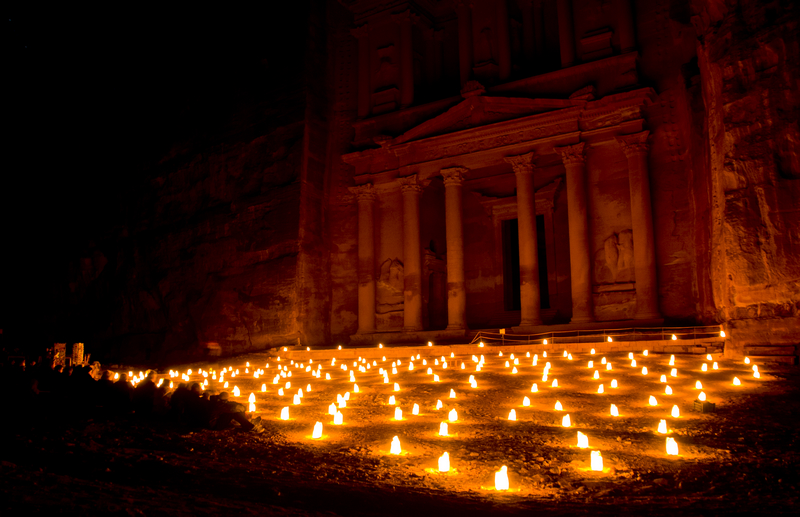 Petra_by_Night