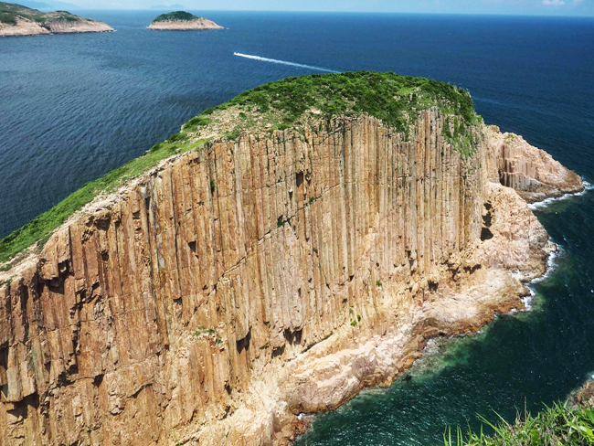 po-pin-chau-sea-stack-island-cut-away-fa-shan-2