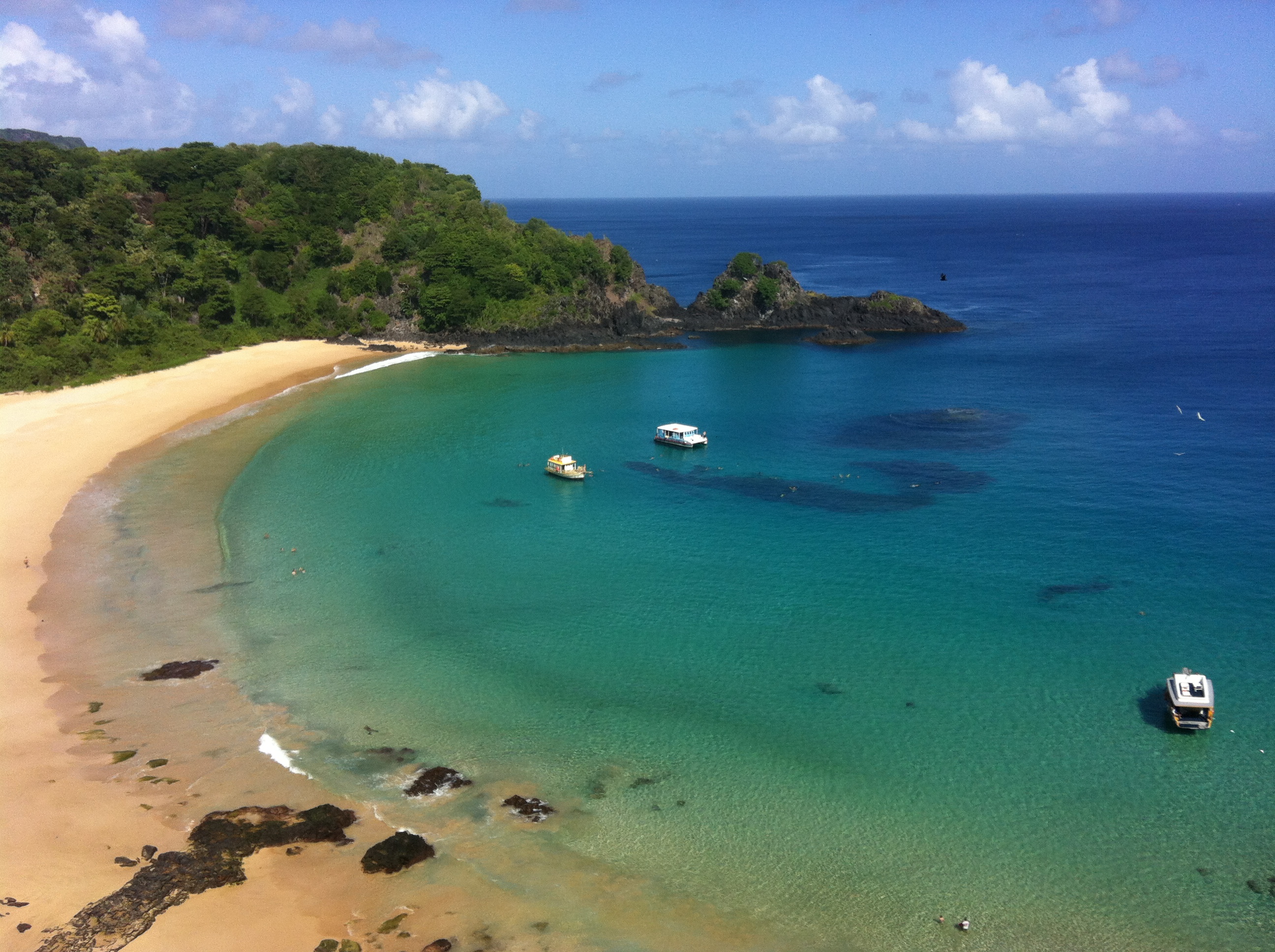 baia_do_sancho_fernando_de_noronha