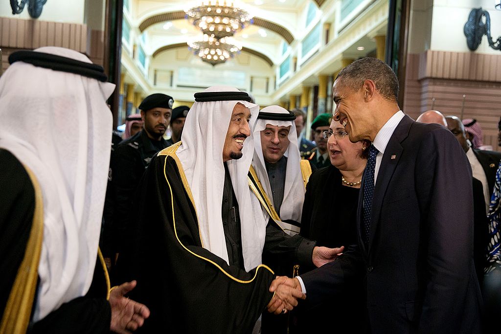king_salman_bin_abdulaziz_of_saudi_arabia_bids_farewell_to_president_barack_obama_at_erga_palace_in_riyadh_saudi_arabia
