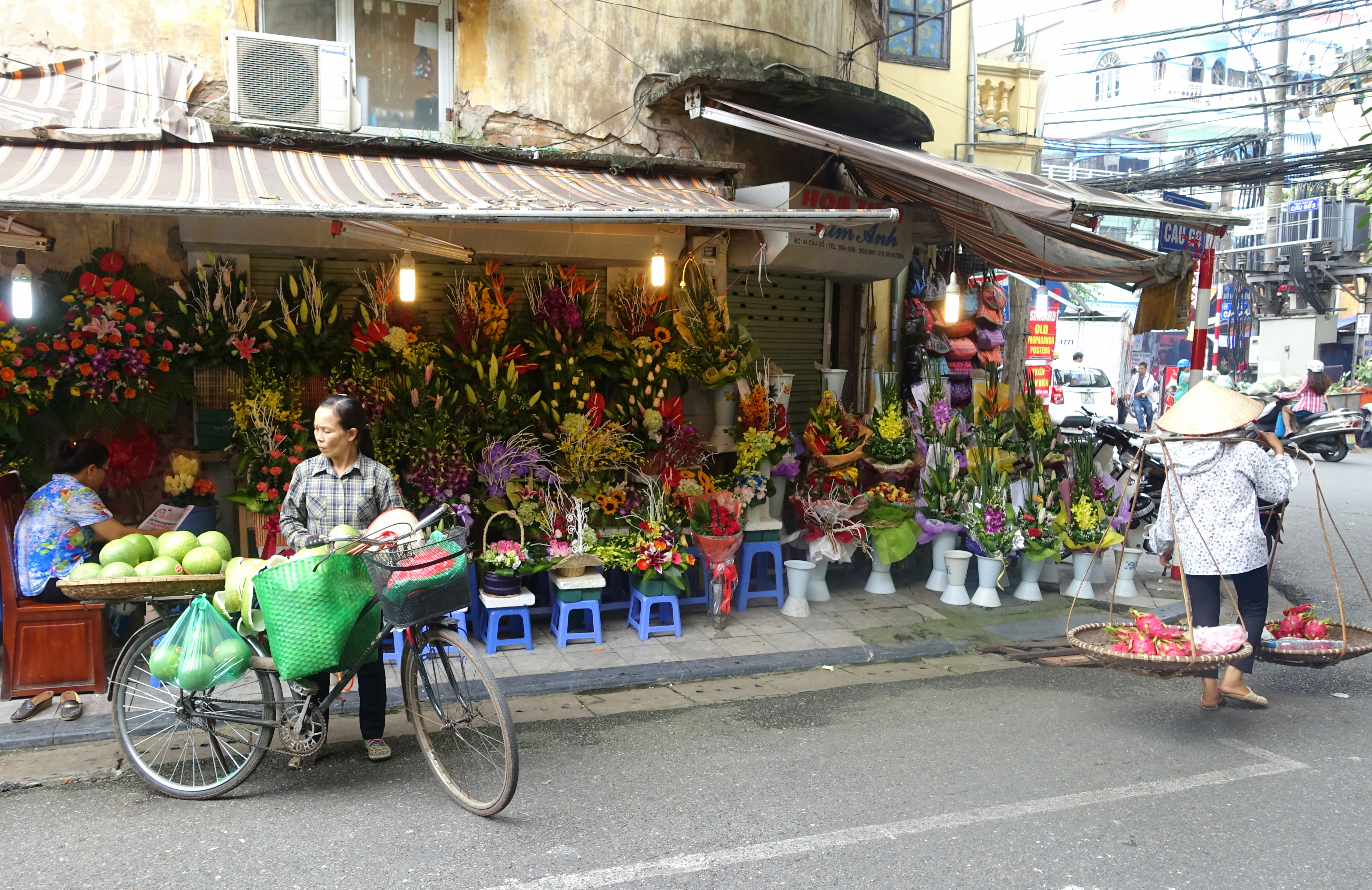 flower_market_-_hanoi_vietnam_-_dsc03681