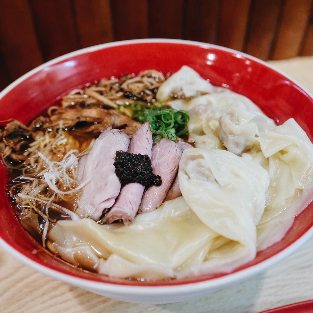 tsuta_ramen_tokyo_-_revolveman