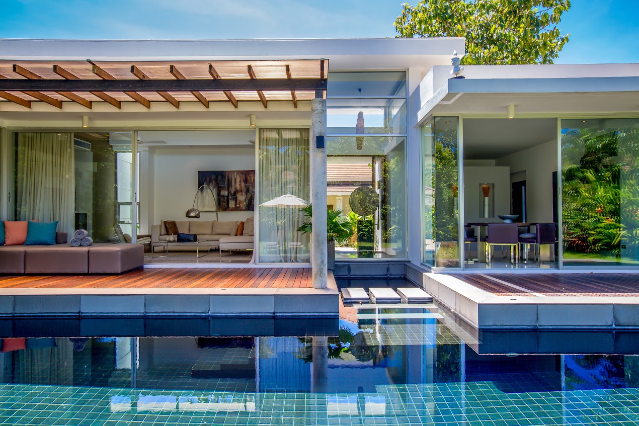 Swimming pool and garden at Villa MaLe, a 2 bedroom private pool villa located in Maenam, Koh Samui, Thailand