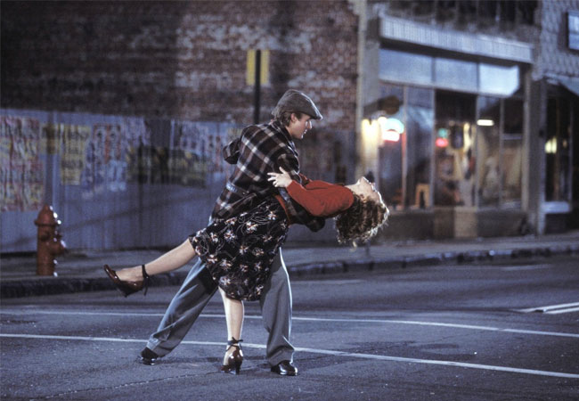 the notebook noah and allie dancing